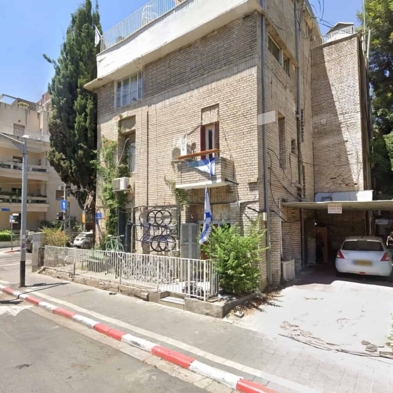 בניין פינתי למכירה ברוטשילד