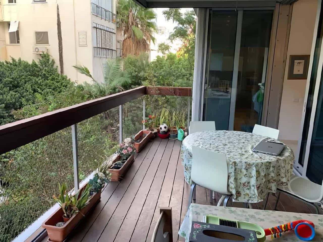 להשכרה-דירת-110-מר-מרפסת-בצפון-הישן-6 להשכרה-דירת-110-מר-מרפסת-בצפון-הישן-6