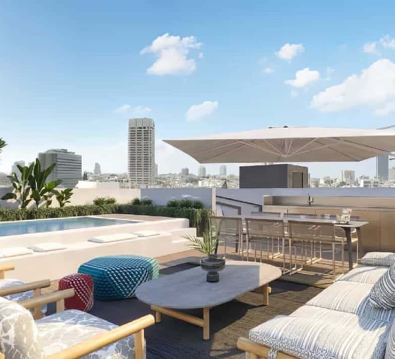 פנטהאוז בבנייה עם בריכה בפרוייקט בוטיק בצפון הישן בקרבת כיכר רבין