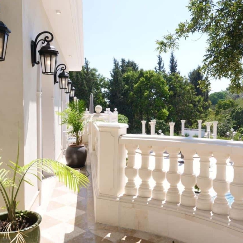 Furnished and equipped private house in Savyon