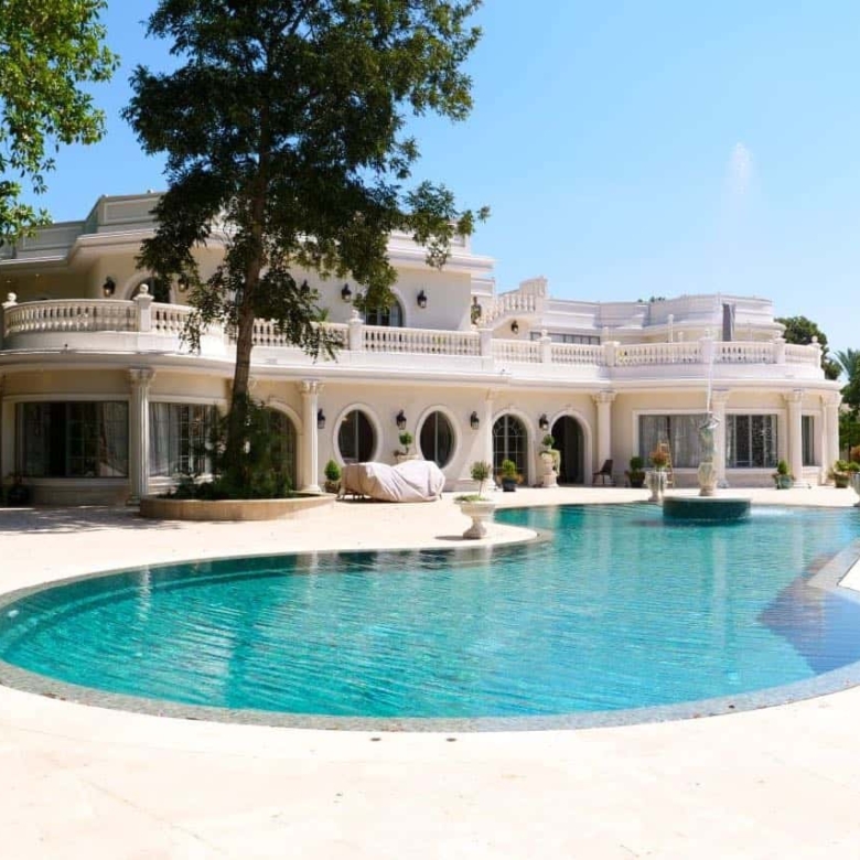 Furnished and equipped private house in Savyon