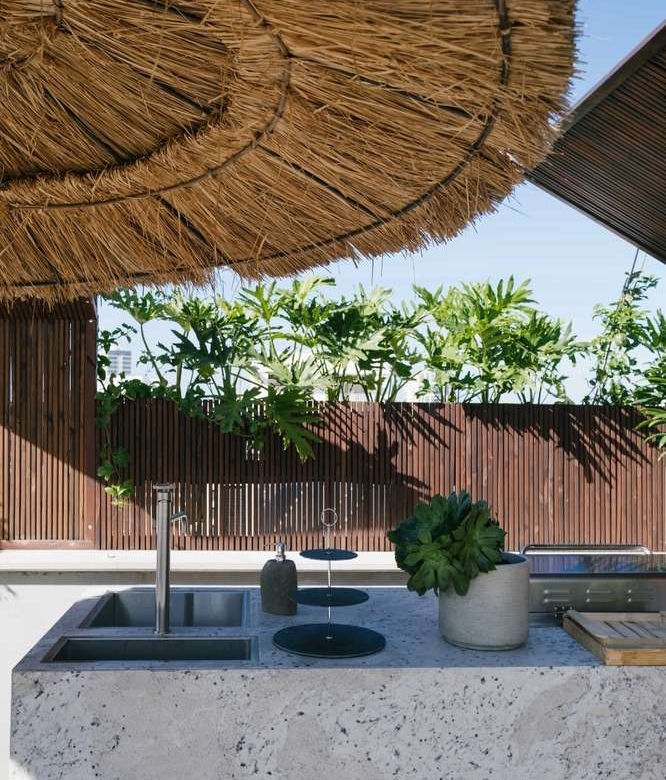 פנטהאוז בלב תל אביב בבניין אקלקטי (8)