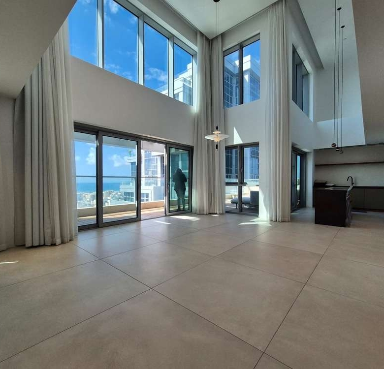 מיני פנטהאוז דופלקס 200 מר לים (10)