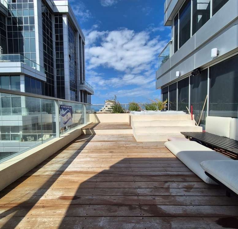 מיני פנטהאוז דופלקס 200 מר לים (6)